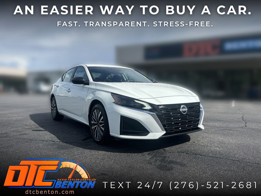 2025 Nissan Altima SV