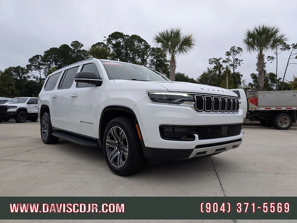 Used 2024 Jeep Wagoneer L Series II