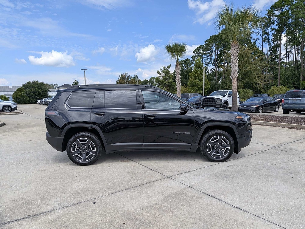 New 2026 Jeep Cherokee LAREDO 4X4 Sport Utility