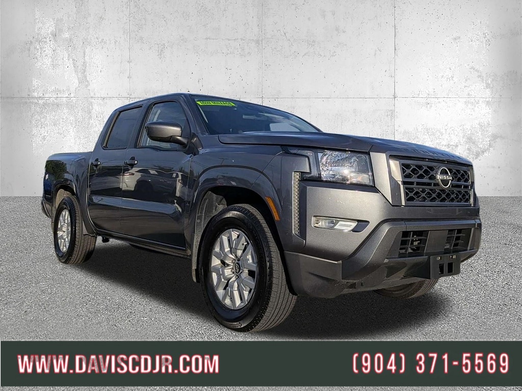 Used 2024 Nissan Frontier SV
