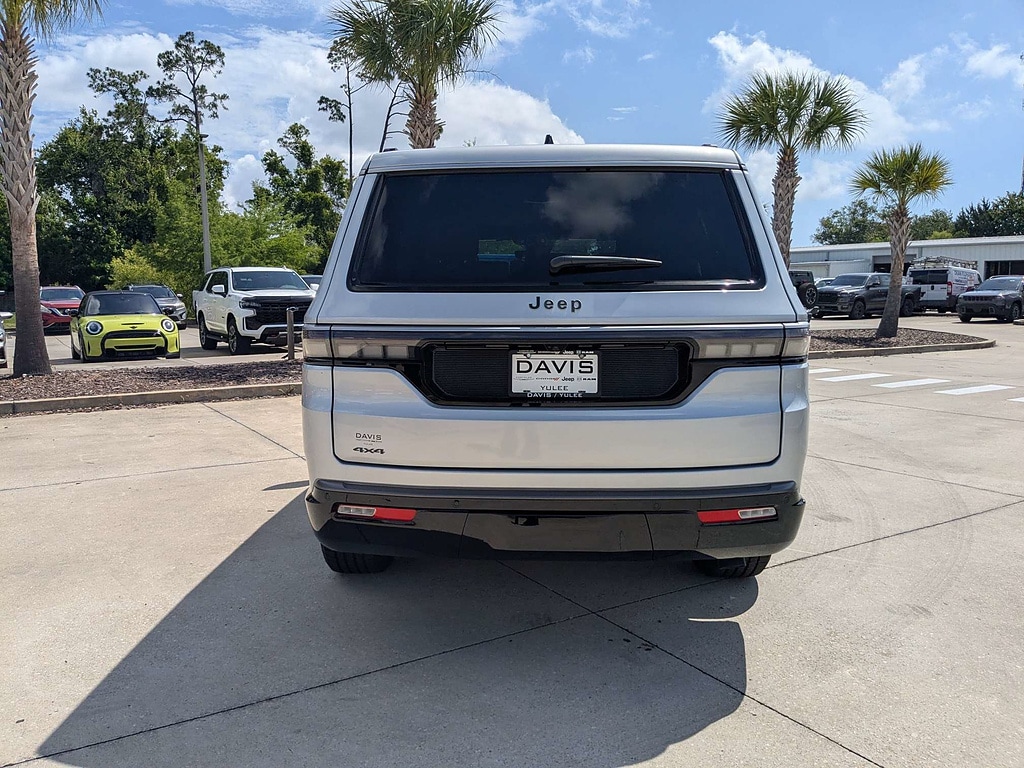 New 2026 Jeep Grand Wagoneer 4x4 Sport Utility