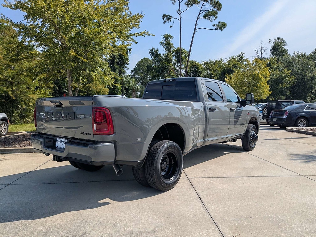 New 2026 Ram 3500 Big Horn Crew Cab 4x4 8 Box Pickup