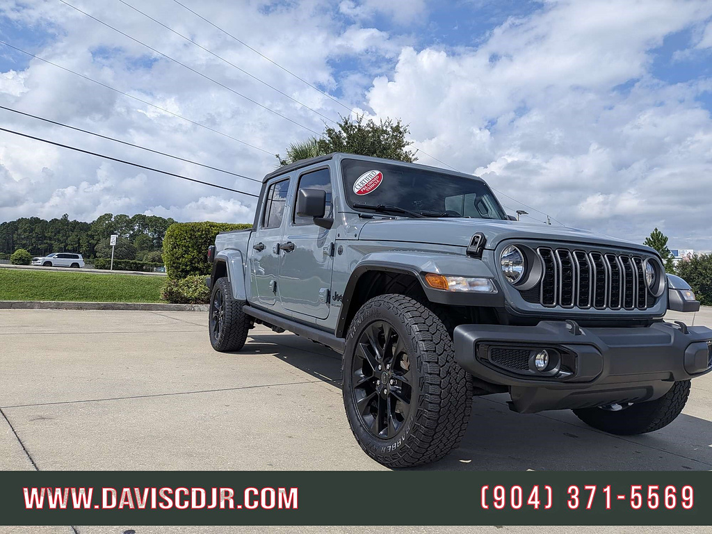 Certified 2025 Jeep Gladiator Nighthawk