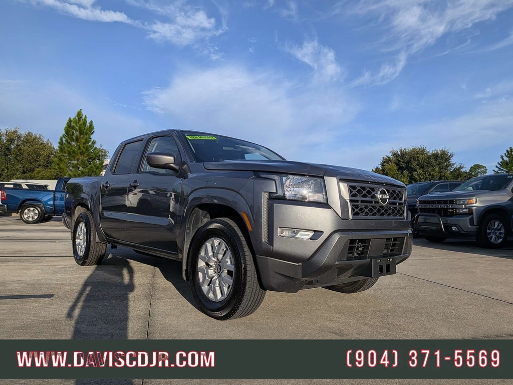 Used 2024 Nissan Frontier SV