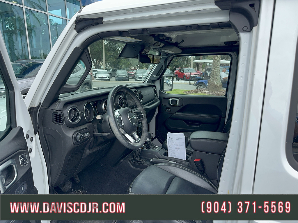 Used 2019 Jeep Wrangler Unlimited Sahara