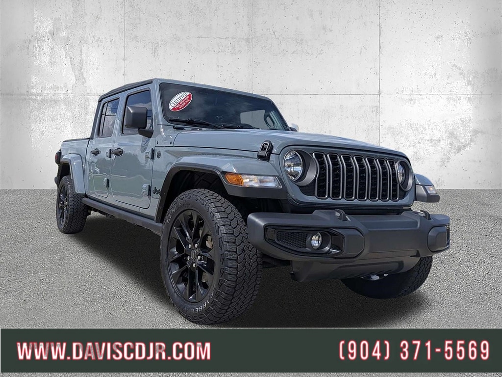 2025 Jeep Gladiator