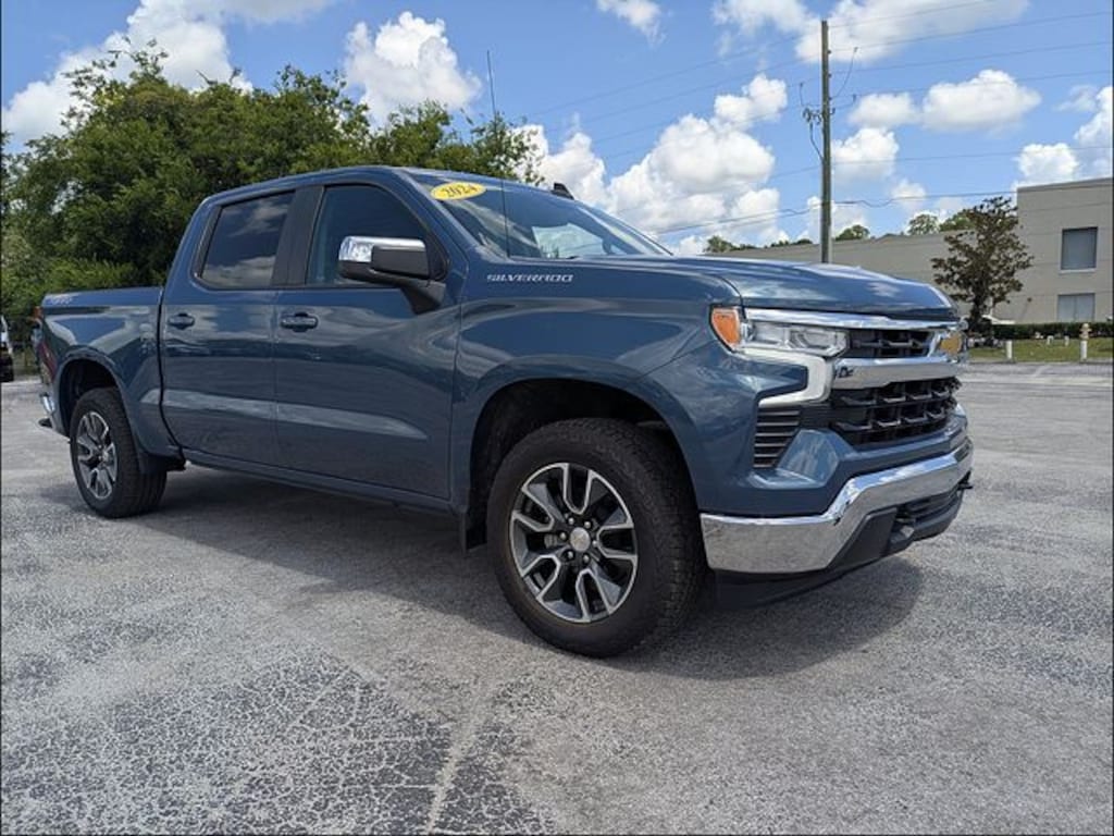 Used 2024 Chevrolet Silverado 1500 LT Truck Crew Cab