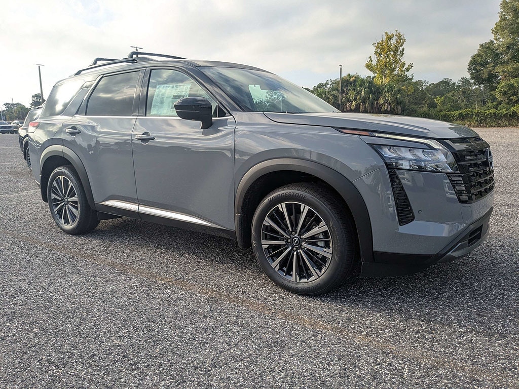 New 2026 Nissan Pathfinder Platinum