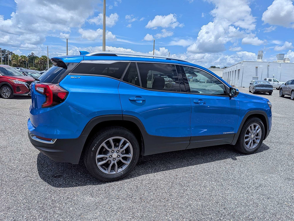 Used 2024 GMC Terrain SLT