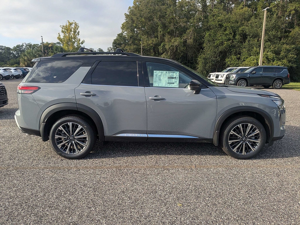 New 2026 Nissan Pathfinder Platinum
