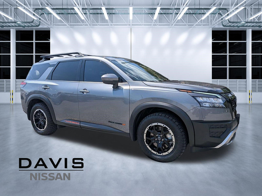 2025 Nissan Pathfinder Rock Creek