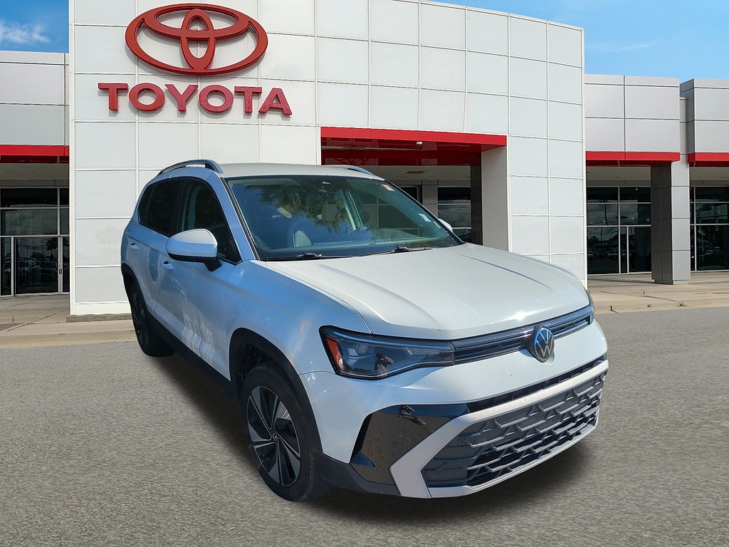 2025 Volkswagen Taos