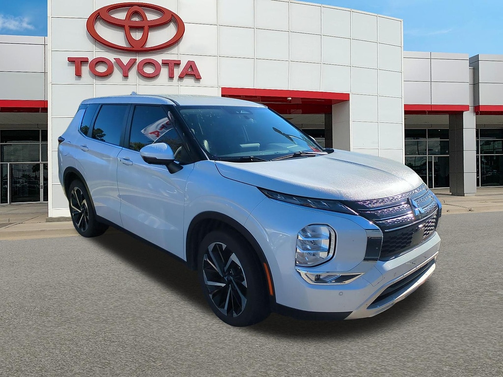 2024 Mitsubishi Outlander