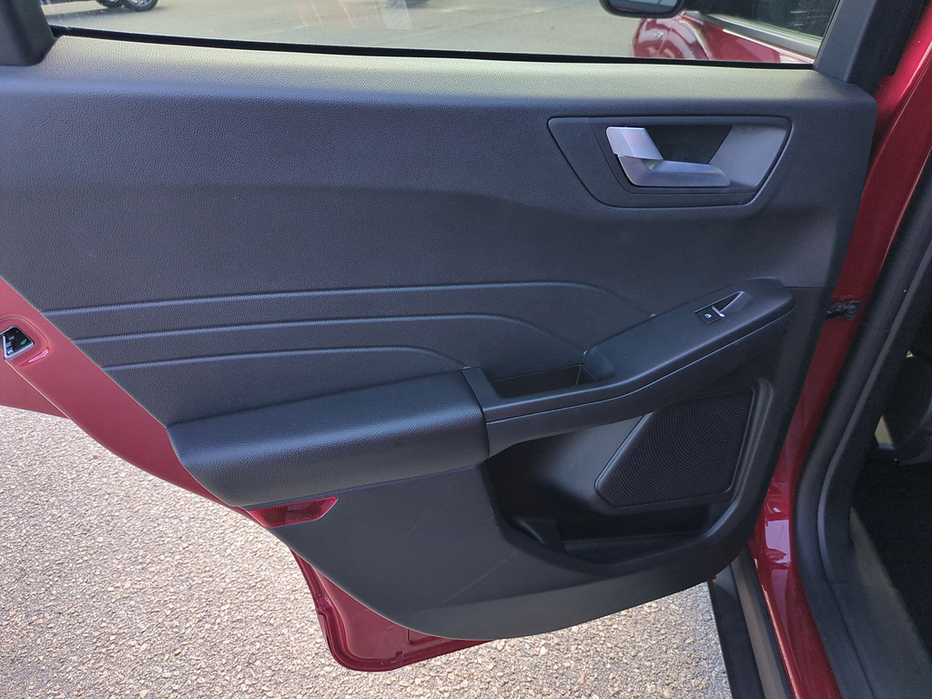 2024 Ford Escape ST-Line - Photo 27