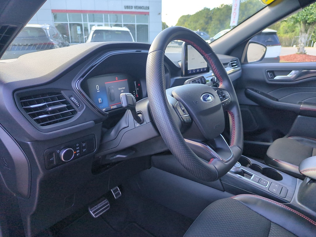 2024 Ford Escape ST-Line - Photo 15