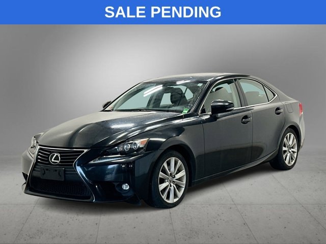 2016 Lexus IS