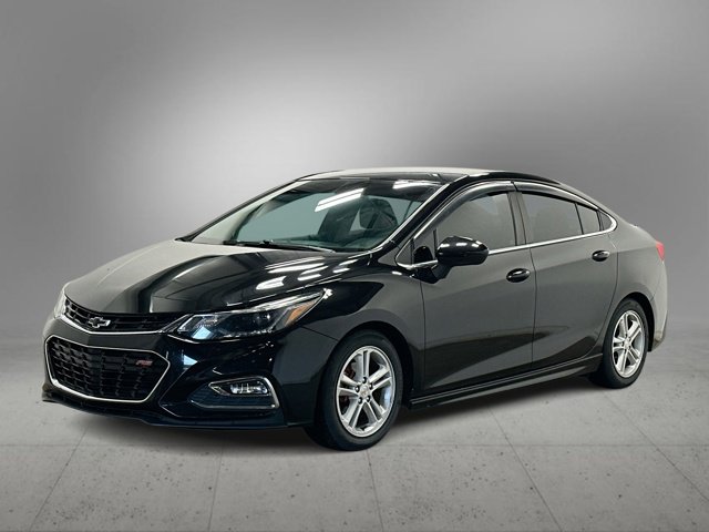 Used 2018 Chevrolet Cruze LT Sedan in Moon Township