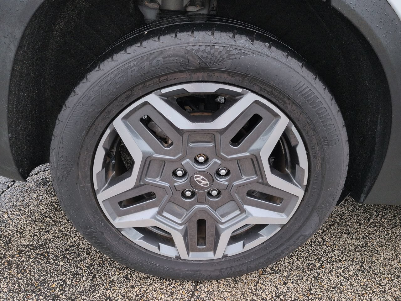 2022 Hyundai Santa Fe Limited - Photo 11