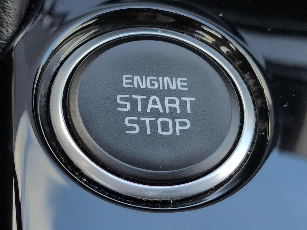 2023 Kia Sportage EX - Photo 28