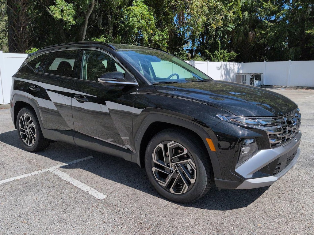 New 2026 Hyundai Tucson Limited FWD SUV