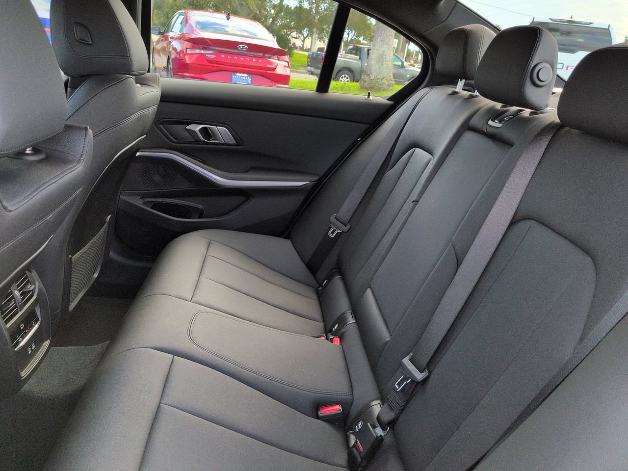 2021 BMW 3 Series M340i - Photo 13