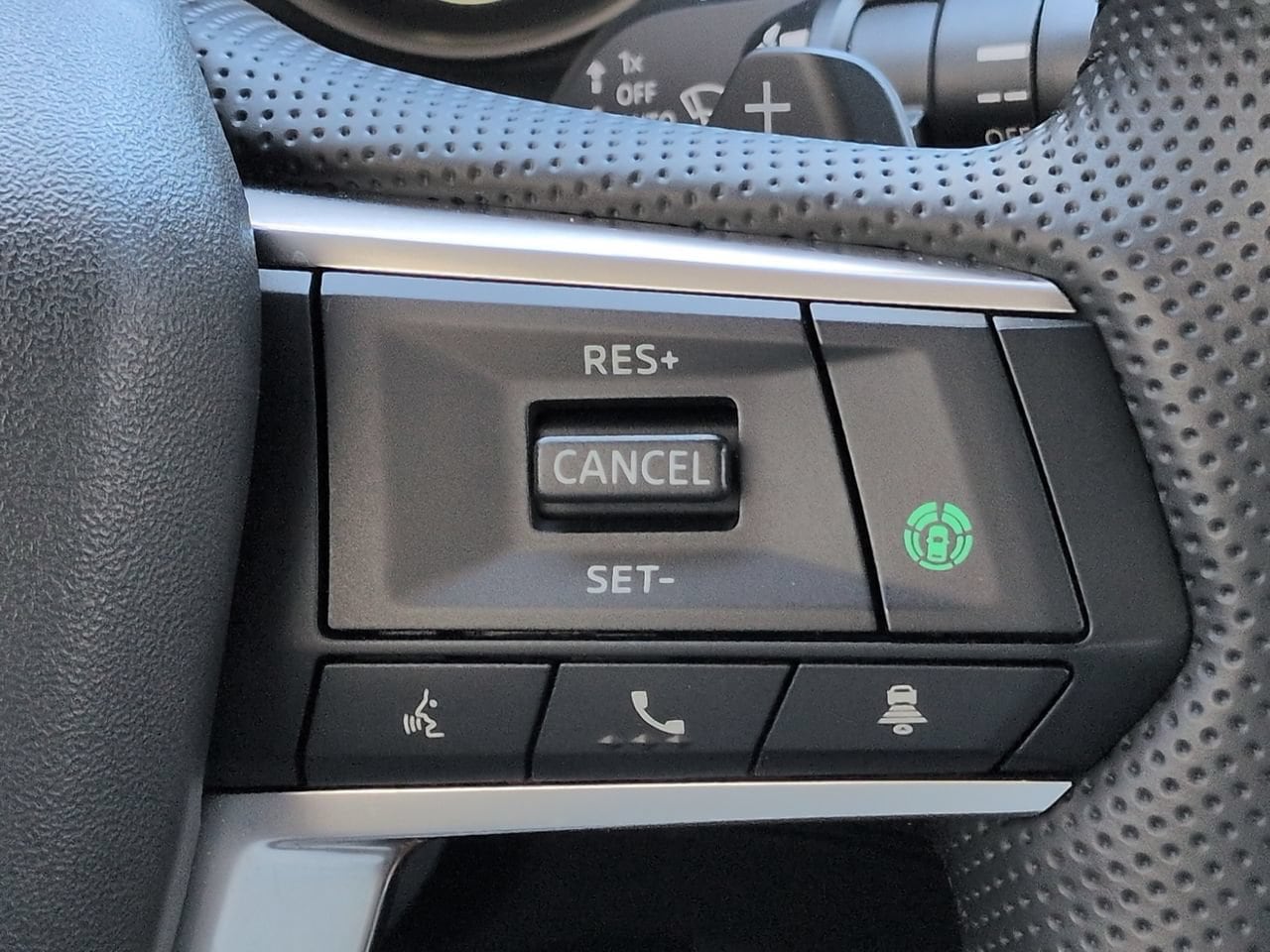 2025 Mitsubishi Outlander SE - Photo 26