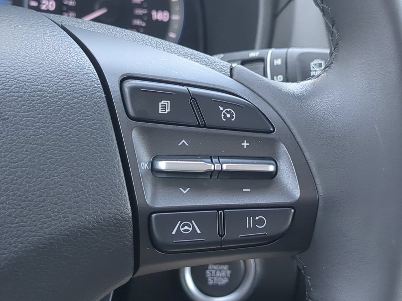 2023 Hyundai Kona SEL - Photo 25