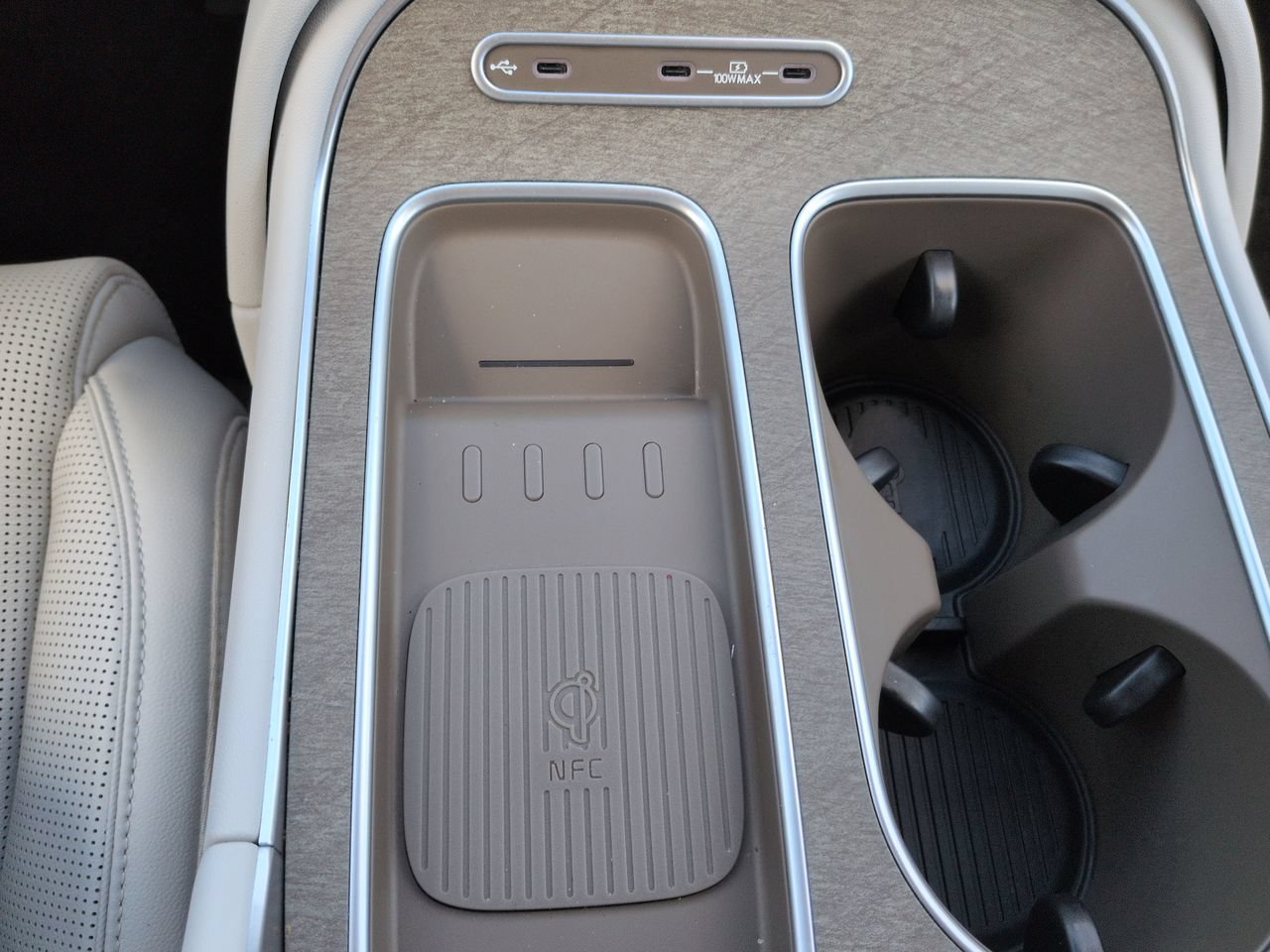 2026 Hyundai Palisade Limited - Photo 23