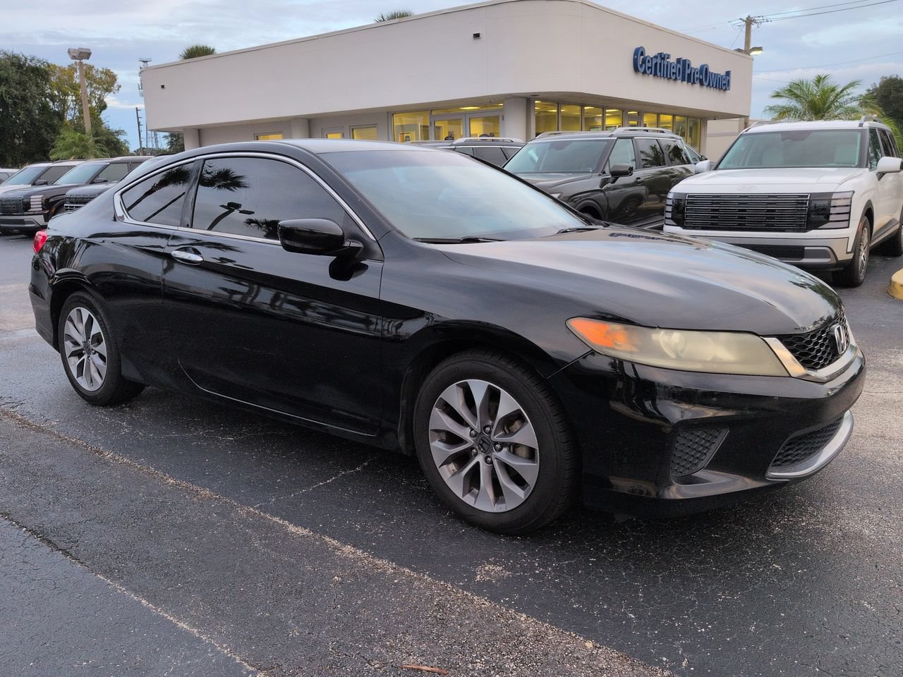 Used 2013 Honda Accord LX-S with VIN 1HGCT1B35DA011692 for sale in Daytona Beach, FL