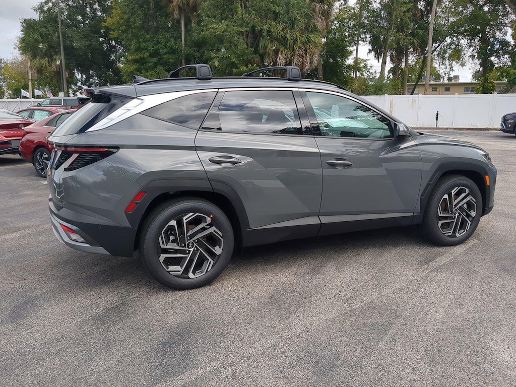 New 2026 Hyundai Tucson Limited FWD SUV