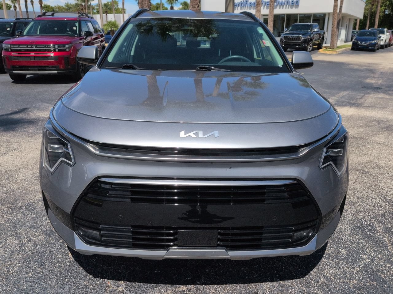 2023 Kia Niro SX Touring - Photo 8