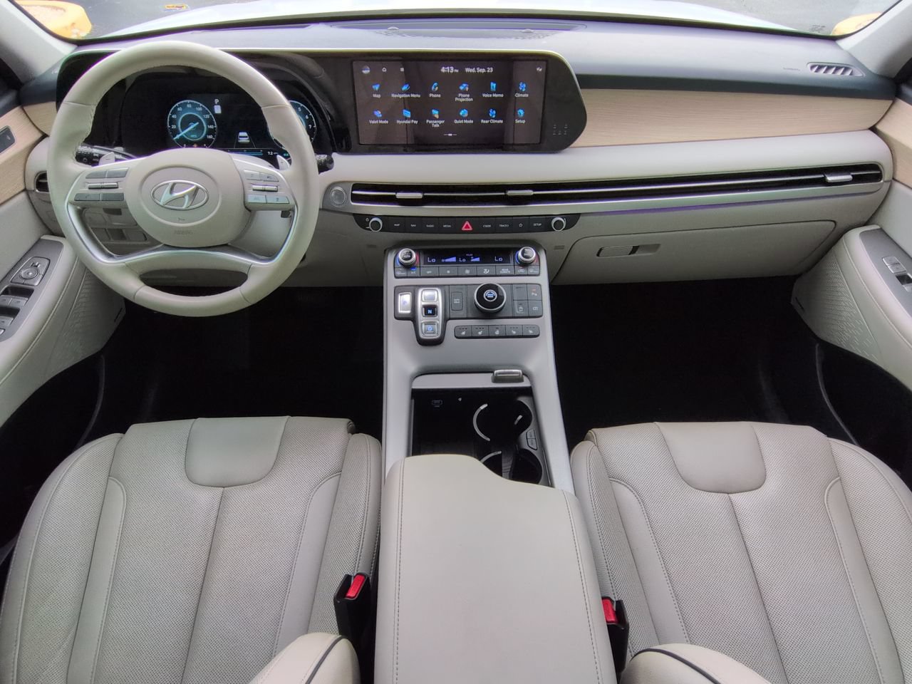 2025 Hyundai Palisade Limited - Photo 15