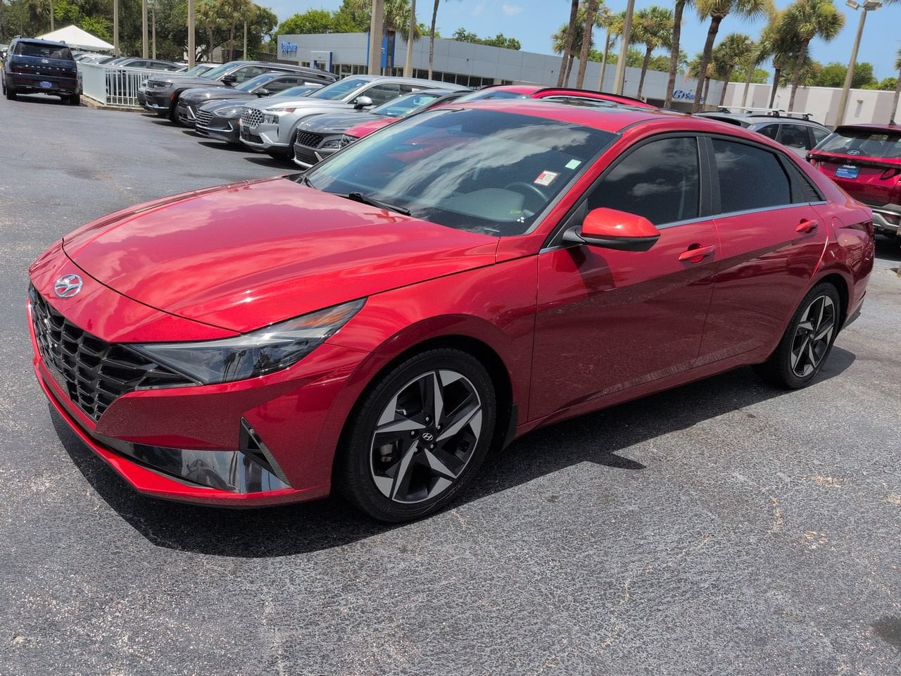2021 Hyundai Elantra Limited - Photo 8
