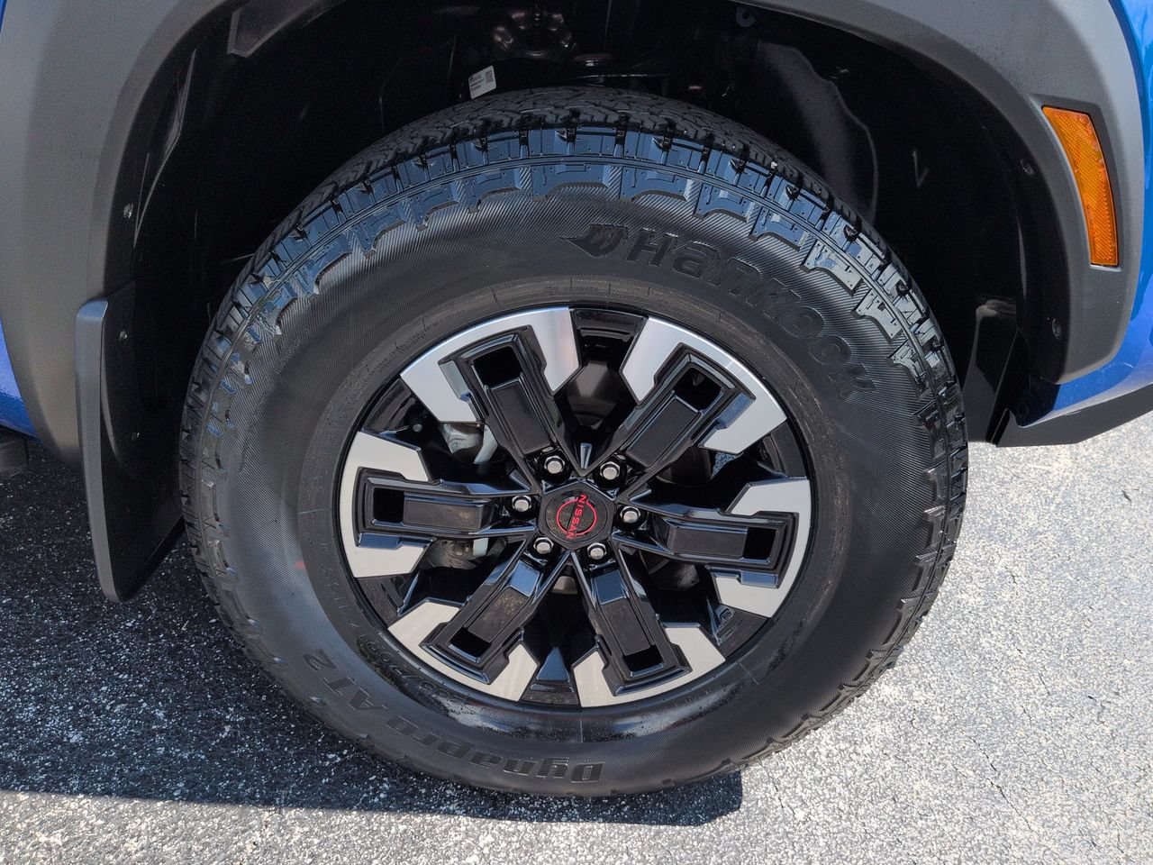 2024 Nissan Frontier PRO-4X - Photo 11