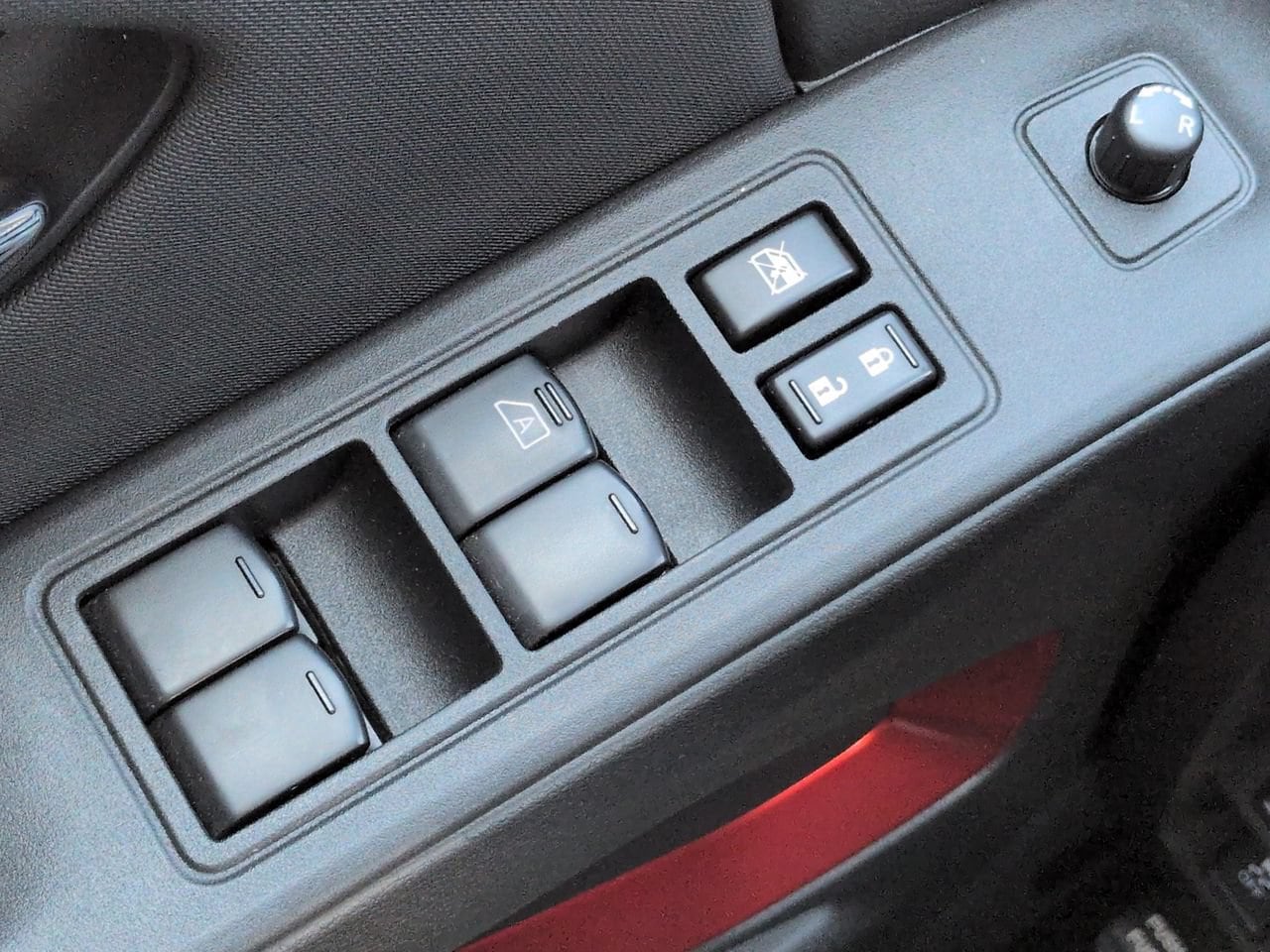 2024 Nissan Frontier PRO-4X - Photo 23