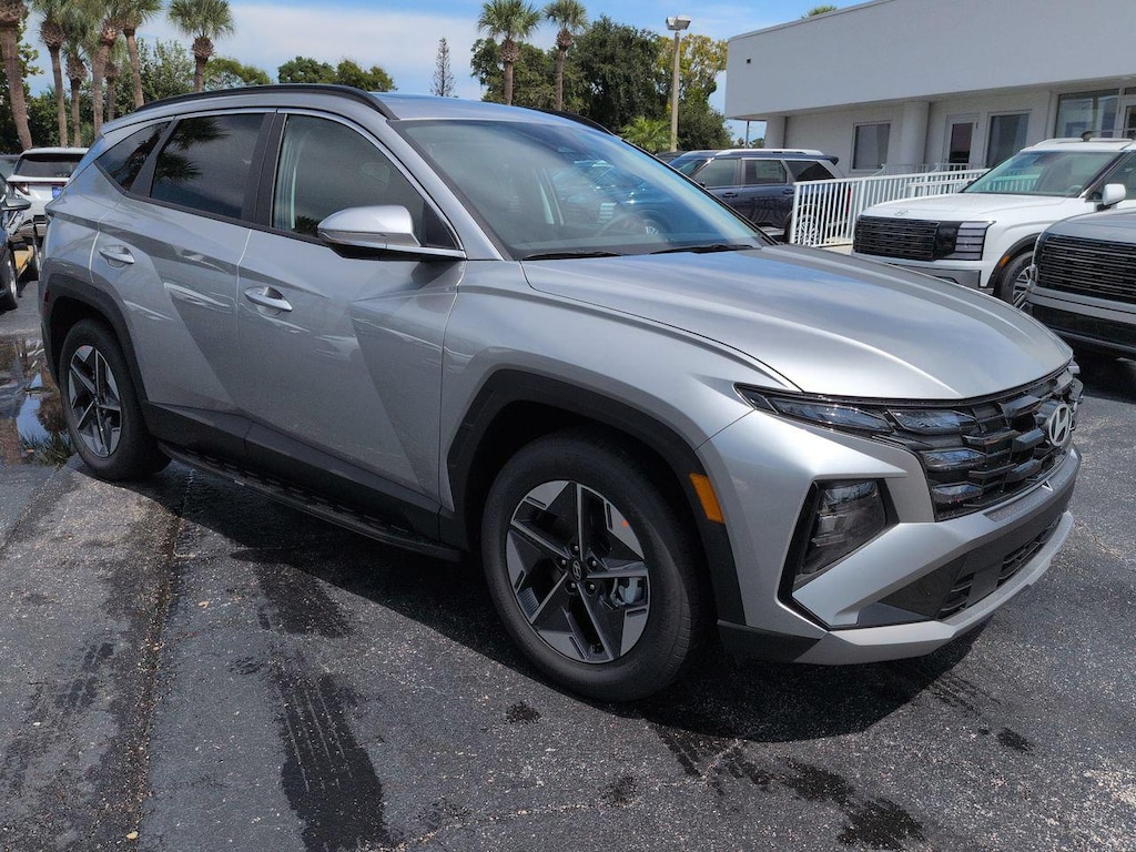 New 2026 Hyundai Tucson SEL Premium FWD SUV