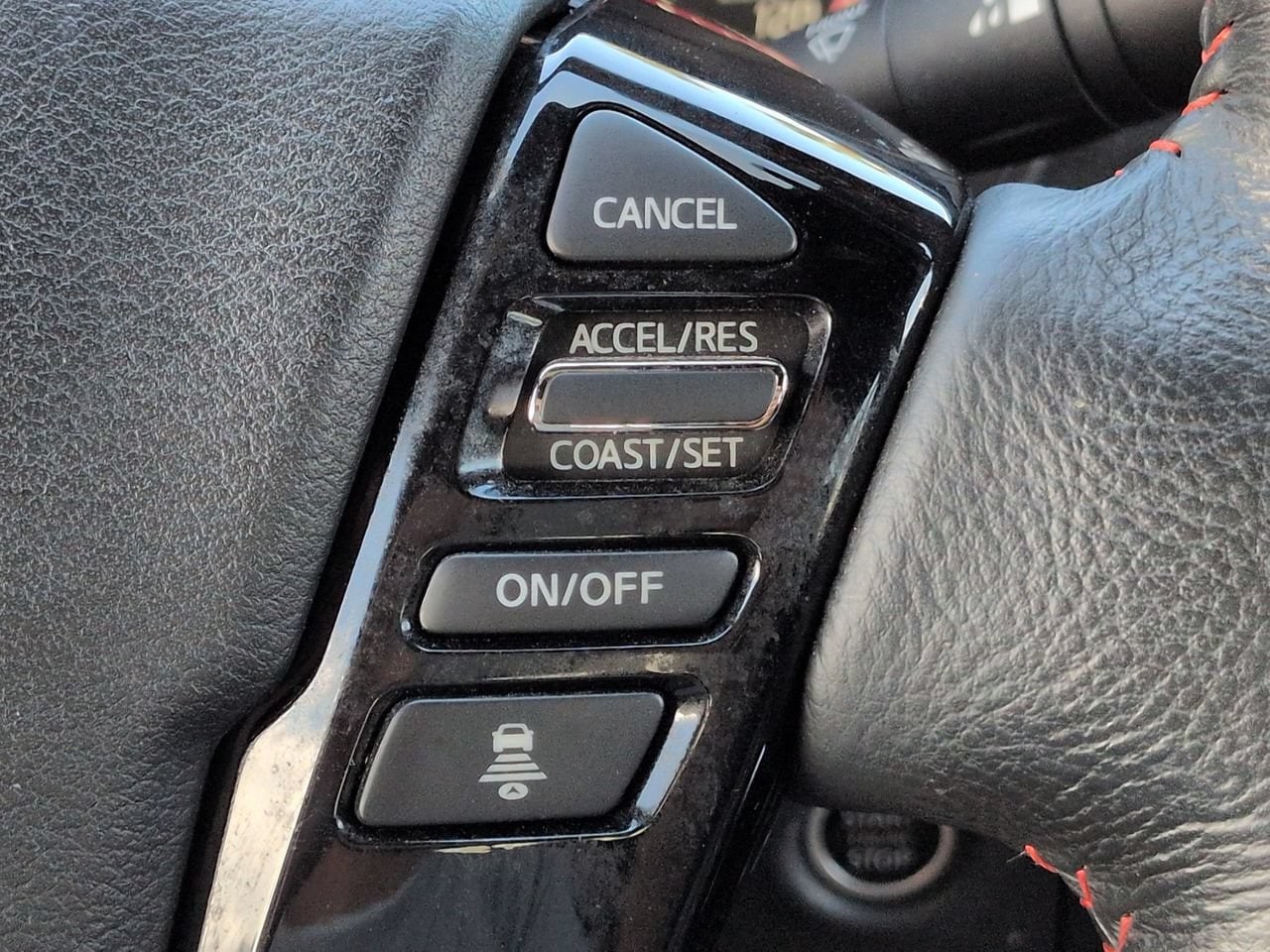 2024 Nissan Frontier PRO-4X - Photo 25