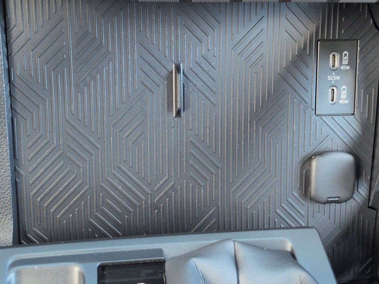 2026 Toyota 4Runner SR5 - Photo 21