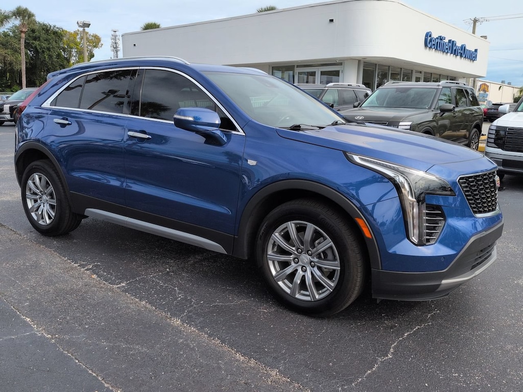 Used 2023 Cadillac XT4 FWD Premium Luxury FWD Premium Luxury