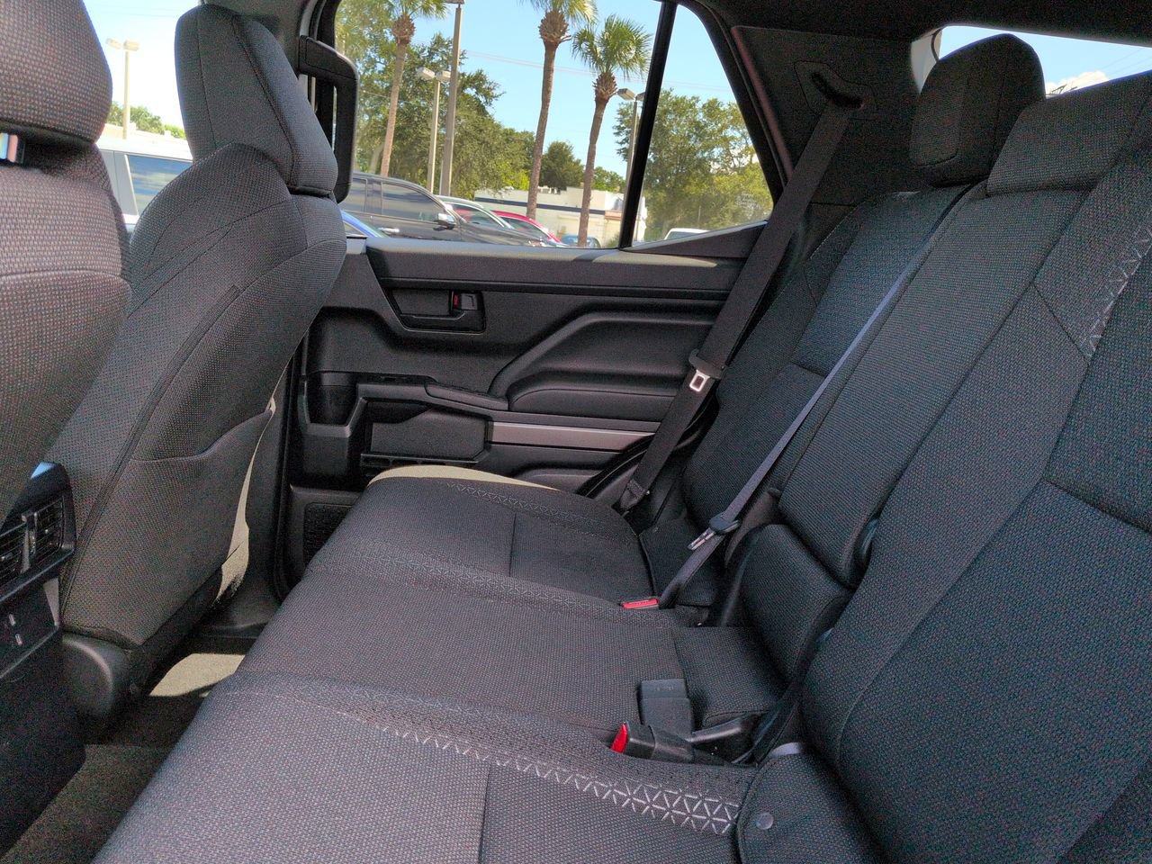 2026 Toyota 4Runner SR5 - Photo 14