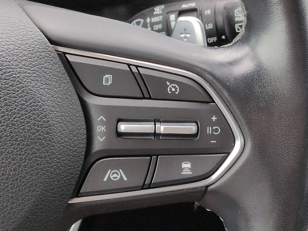 2022 Hyundai Santa Fe Limited - Photo 27