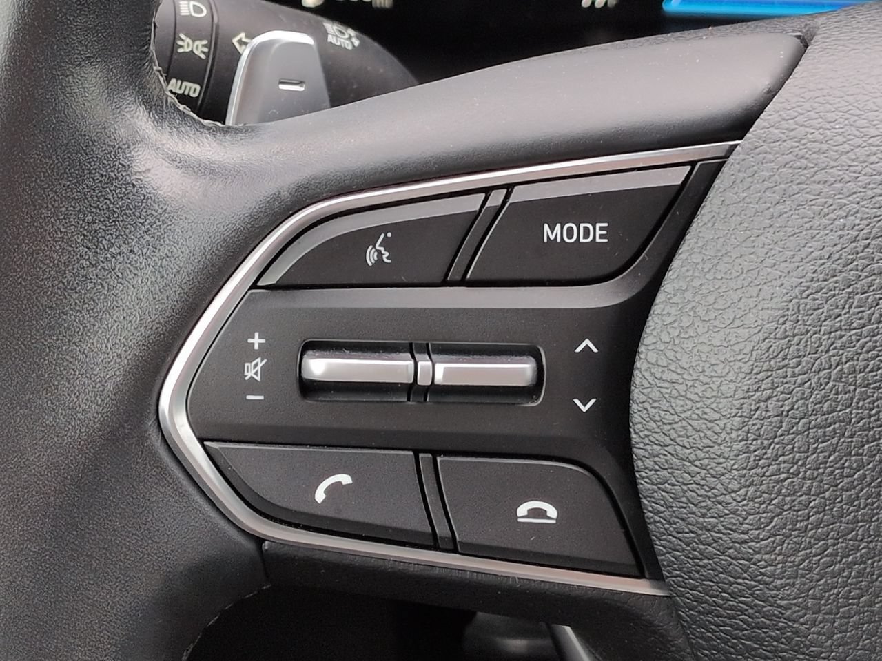 2022 Hyundai Santa Fe Limited - Photo 26