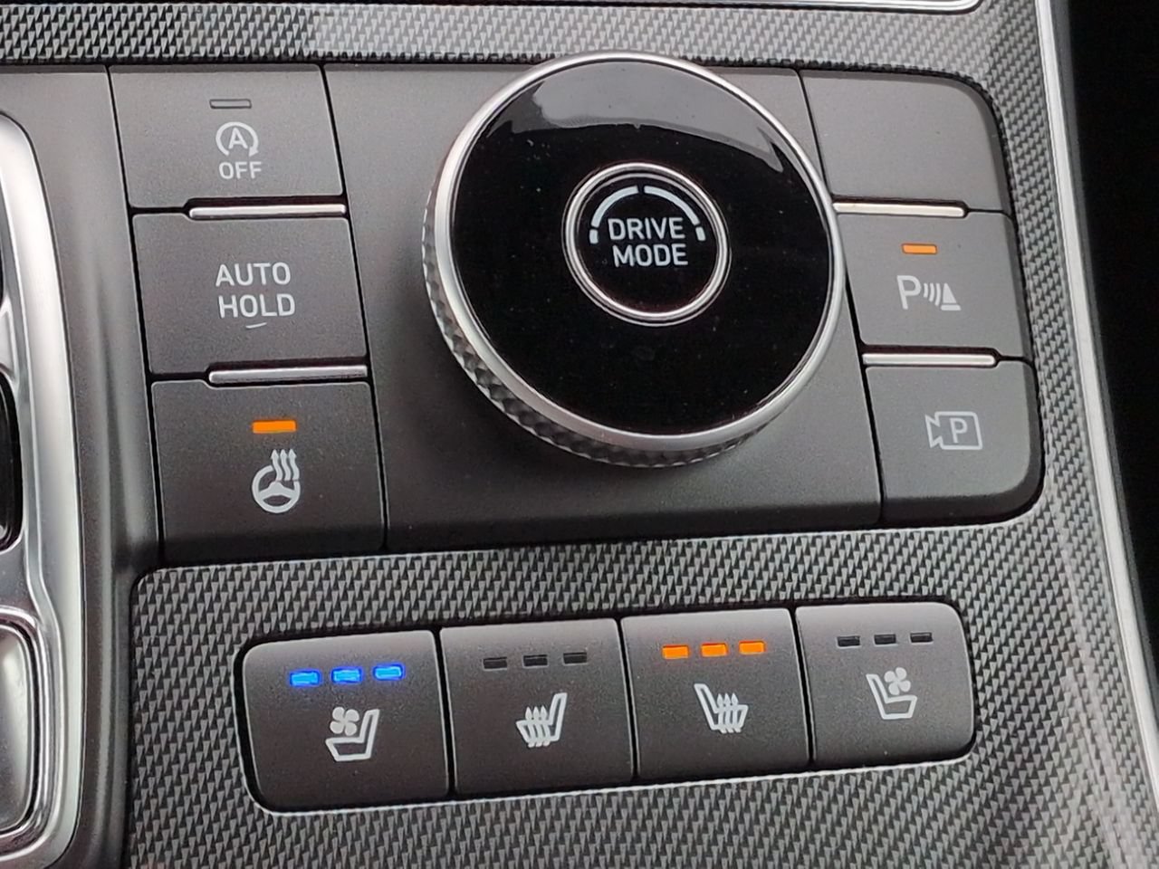2022 Hyundai Santa Fe Limited - Photo 24
