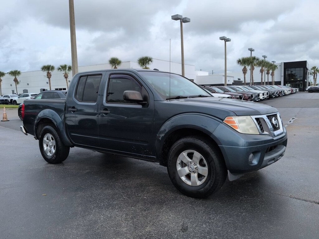 Used 2013 Nissan Frontier Truck Crew Cab