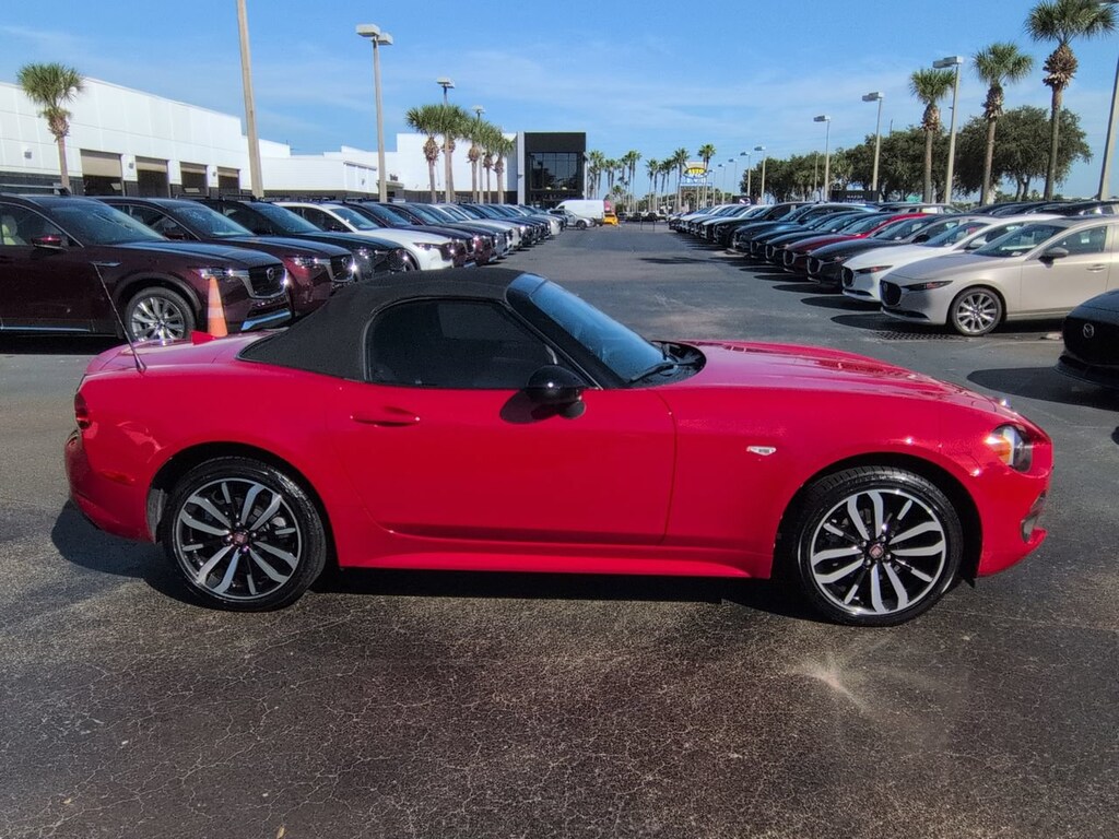 Used 2019 FIAT 124 Spider Classica Convertible
