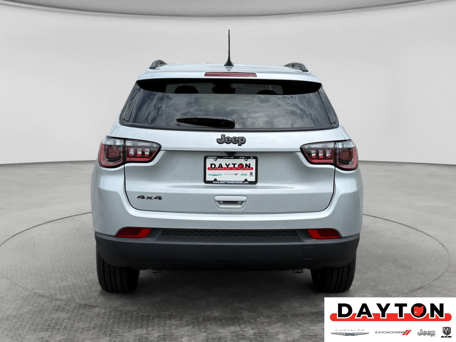 2026 Jeep Compass Latitude Altitude - Photo 4