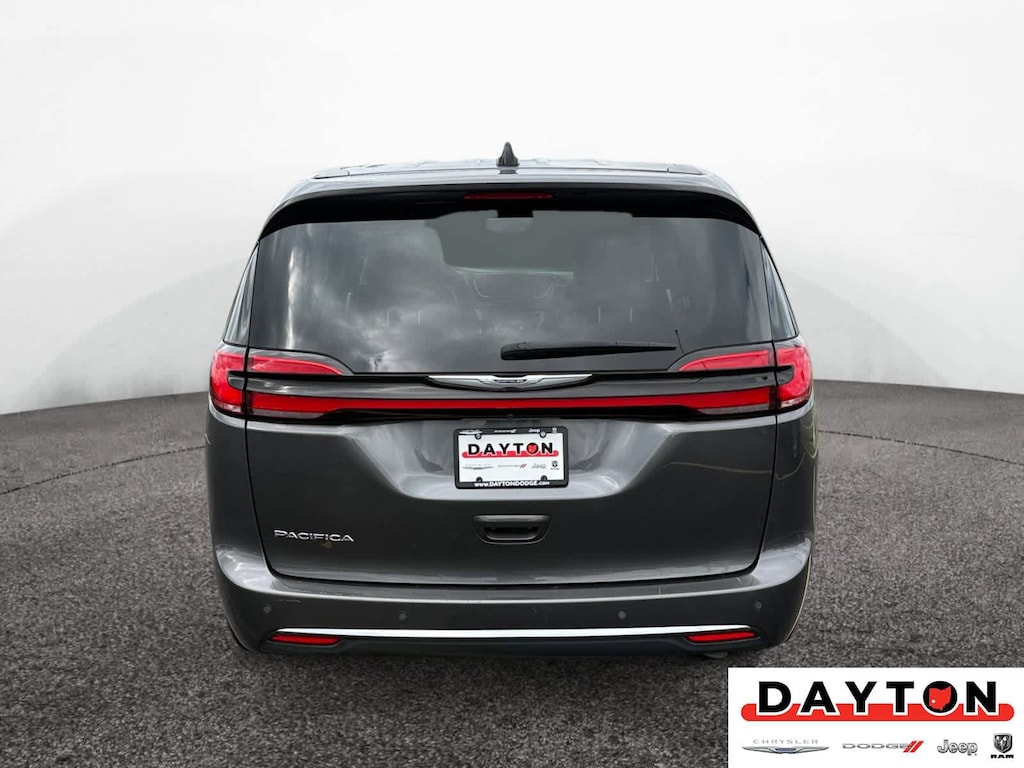 Used 2023 Chrysler Pacifica Touring L Van Passenger Van