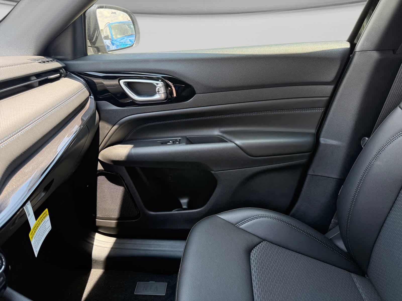 2026 Jeep Compass Latitude Altitude - Photo 17
