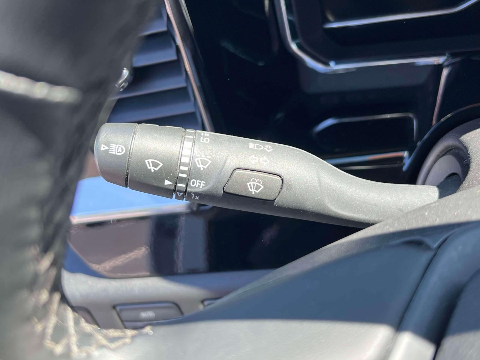 2023 Chevrolet Silverado 1500 LT - Photo 15