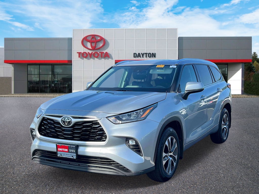 Used 2020 Toyota Highlander XLE SUV